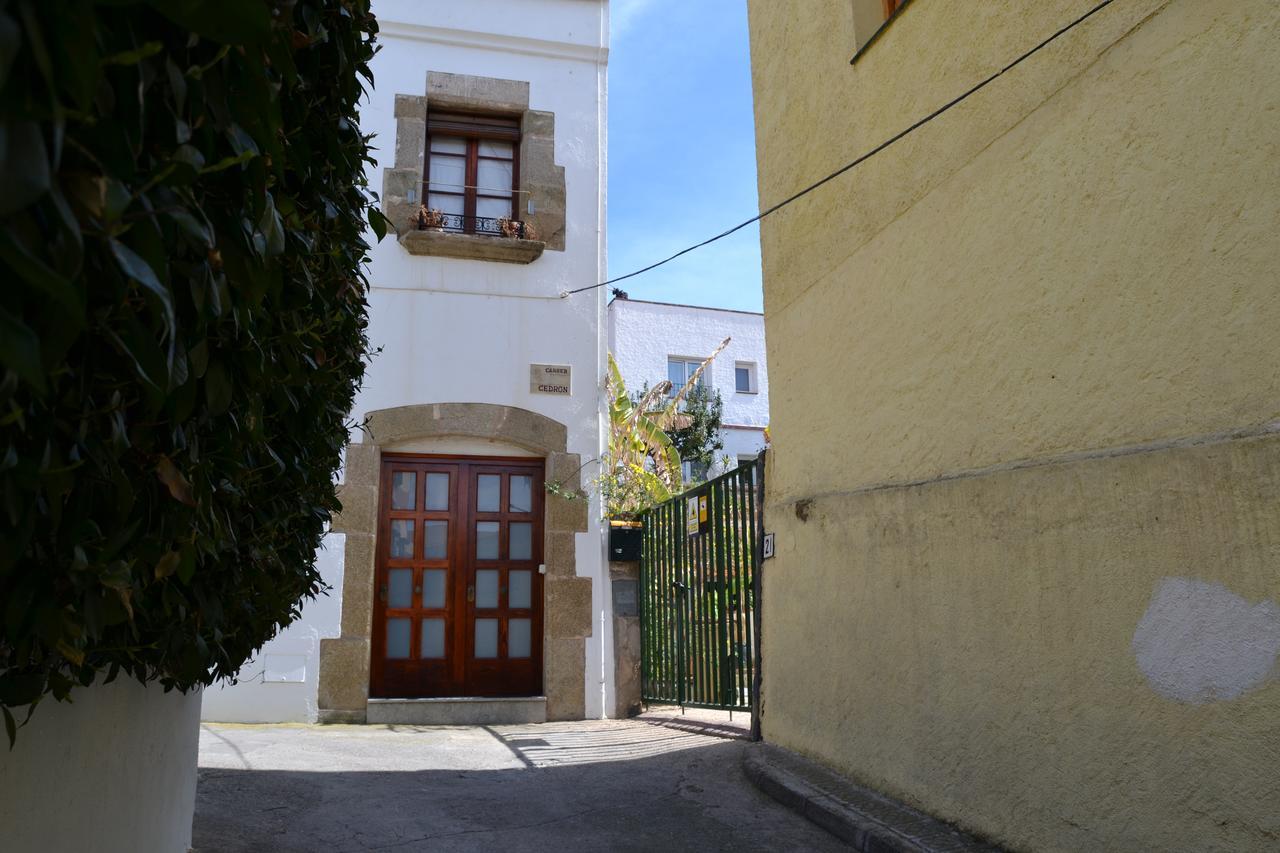 Pensjonat Casa Torrent *